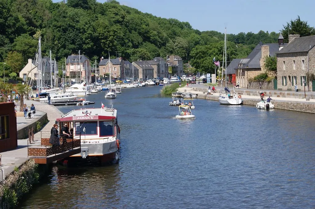 Au Fil De L'Eau - Le Bord De Rance Apartment Dinan